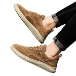 Sole detail of men's casual sneakers